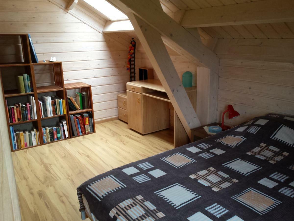 Gezellige Chalet In Hoge Venen Uberweywertz Eksteriør billede
